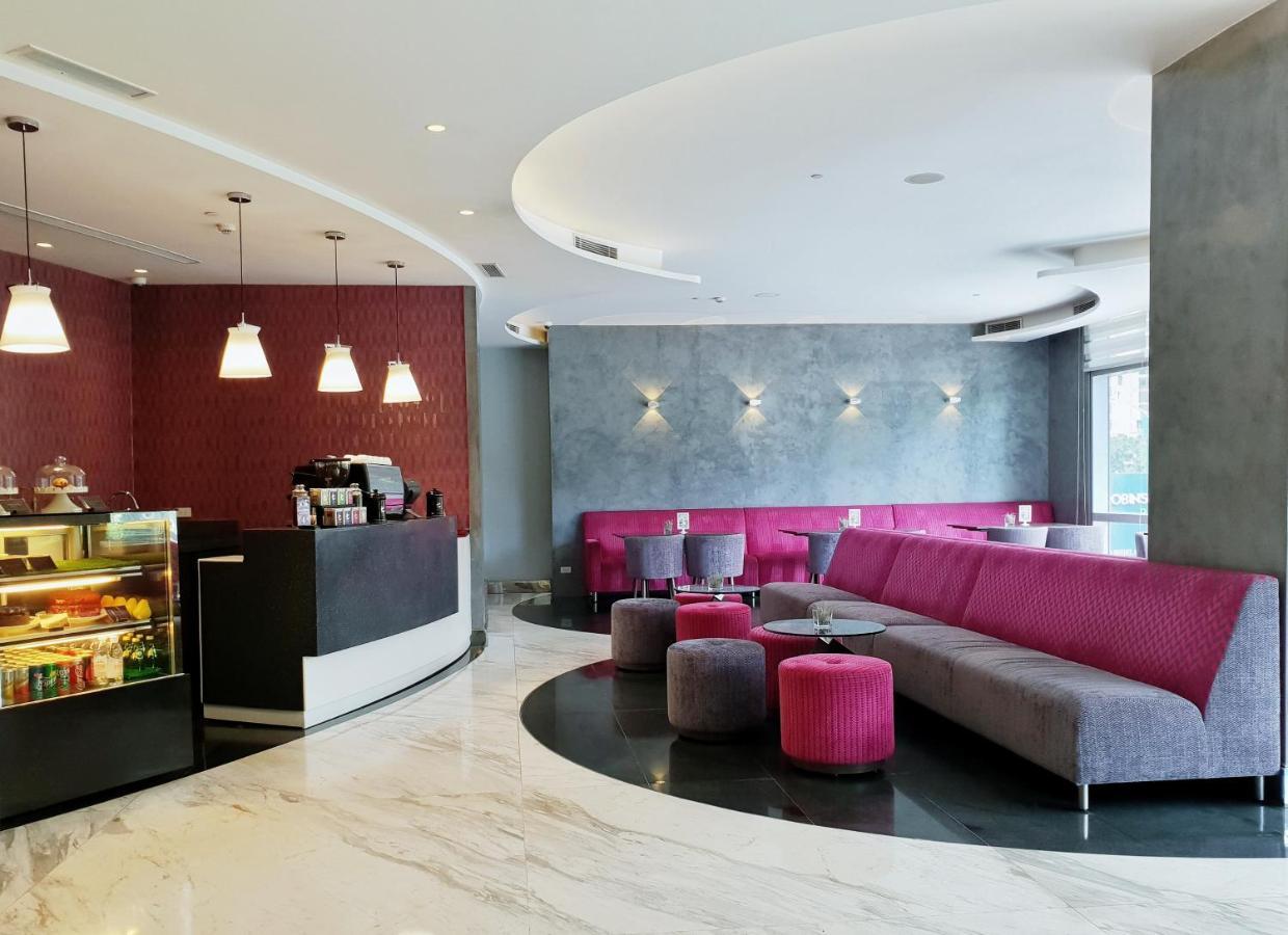 Wynwood Hotel Pasig City Exterior photo