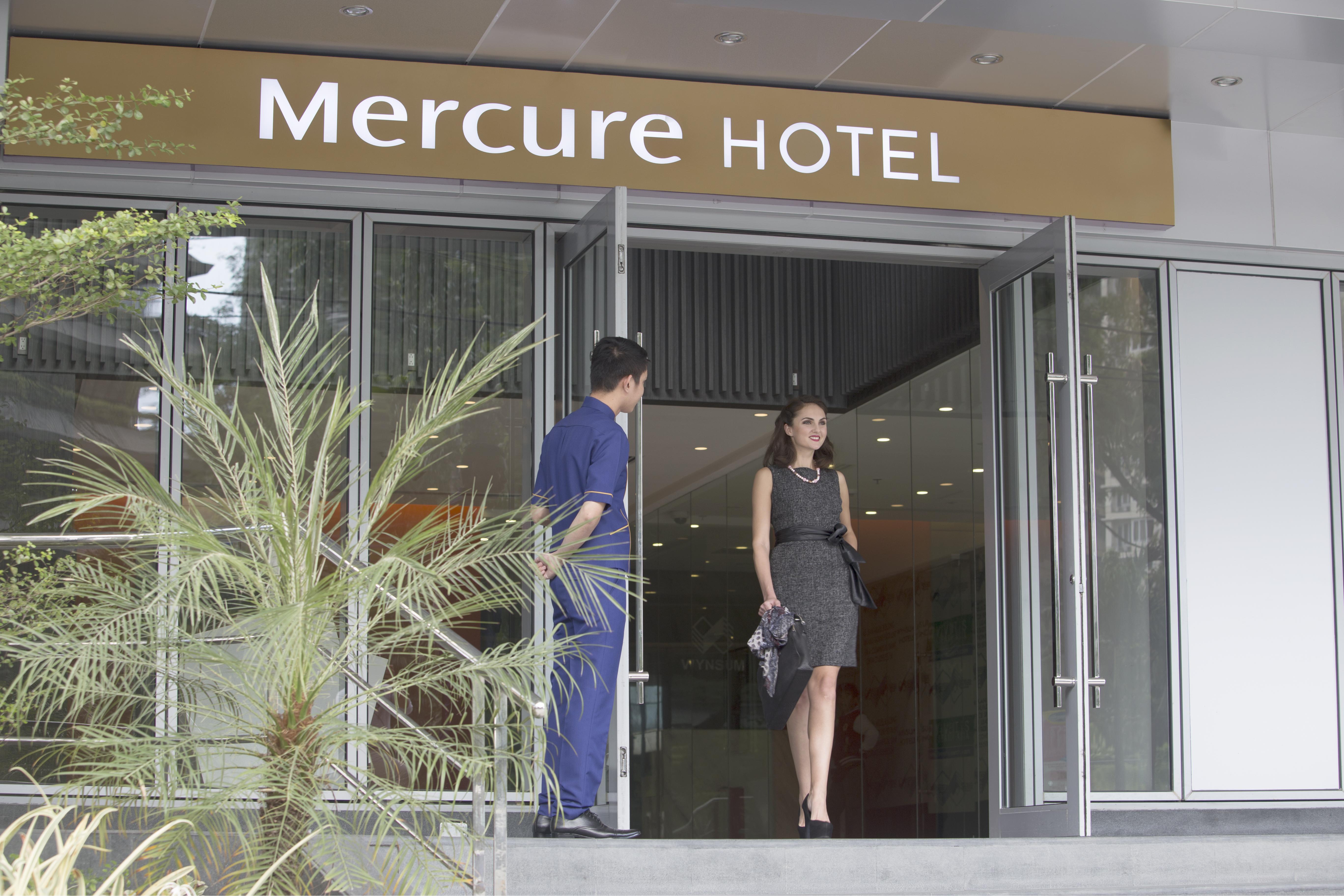 Wynwood Hotel Pasig City Exterior photo